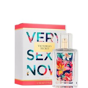 Victoria’s secret’s Very Sexy Now
